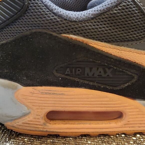 NIKE AIR MAX Women's - Size 9 1/2 - Picture 7 of 9